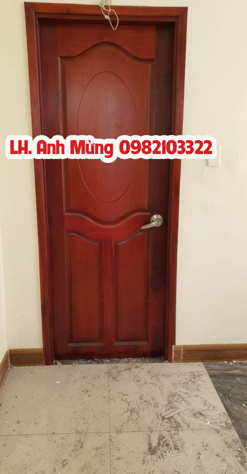 mua-ban-cua-go-gia-tot-quan-binh-tan