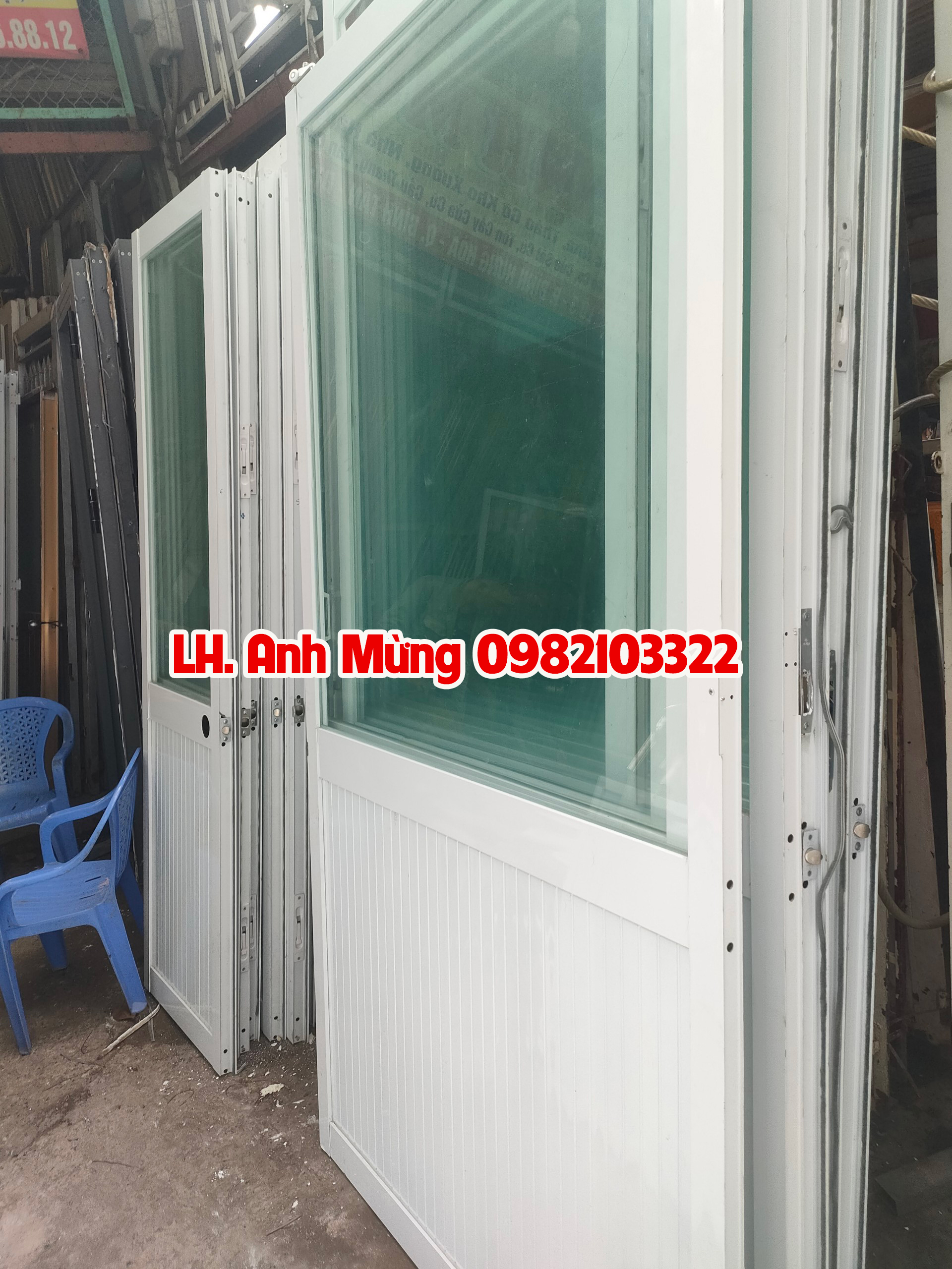 mua-ban-cua-nhom-king-xingfa-tp.hcm